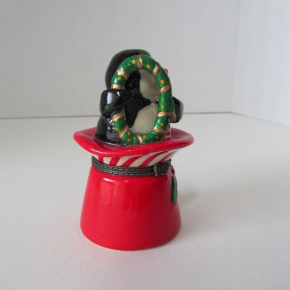 Vintage Christmas Penguin Sitting in Red Hat Trinket Box - Picture 5 of 9
